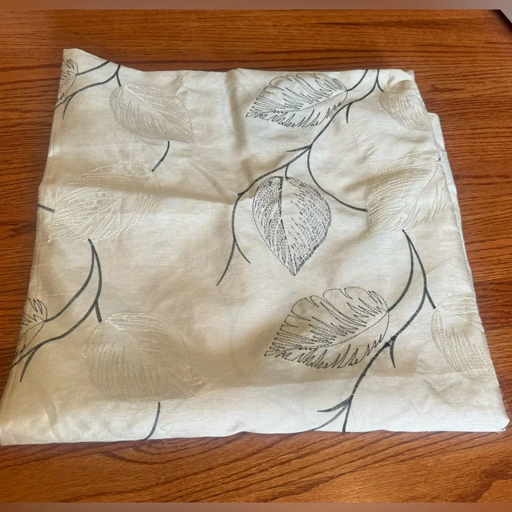 CROSCILL beige with beige and black leaves Fabric Shower Curtain 72 x 72